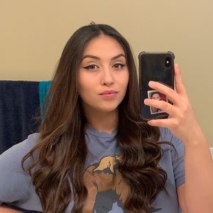 Meet your Posher, Erica